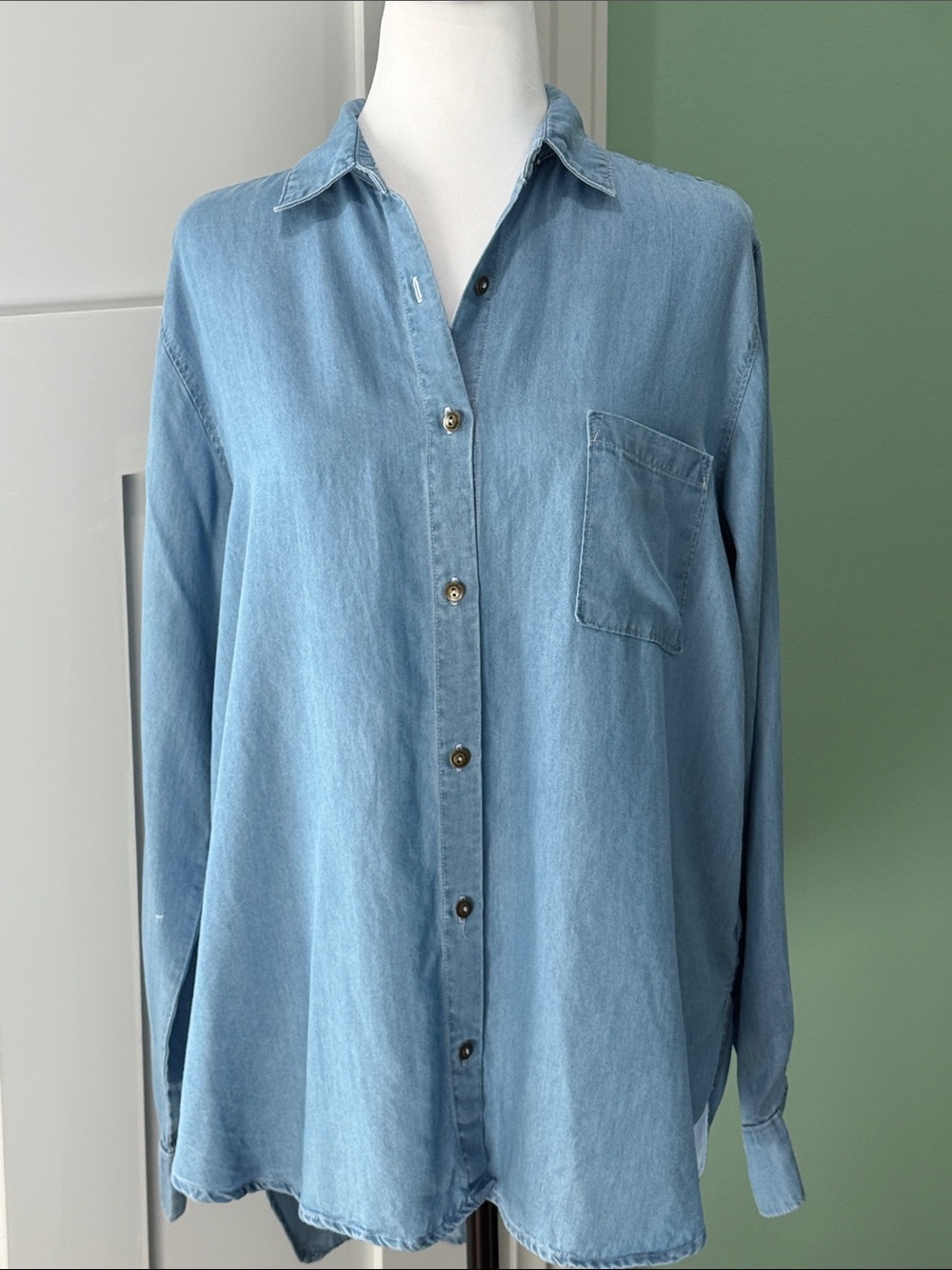 Motherhood Maternity Light Blue Denim Button-Down Shirt. Size XS